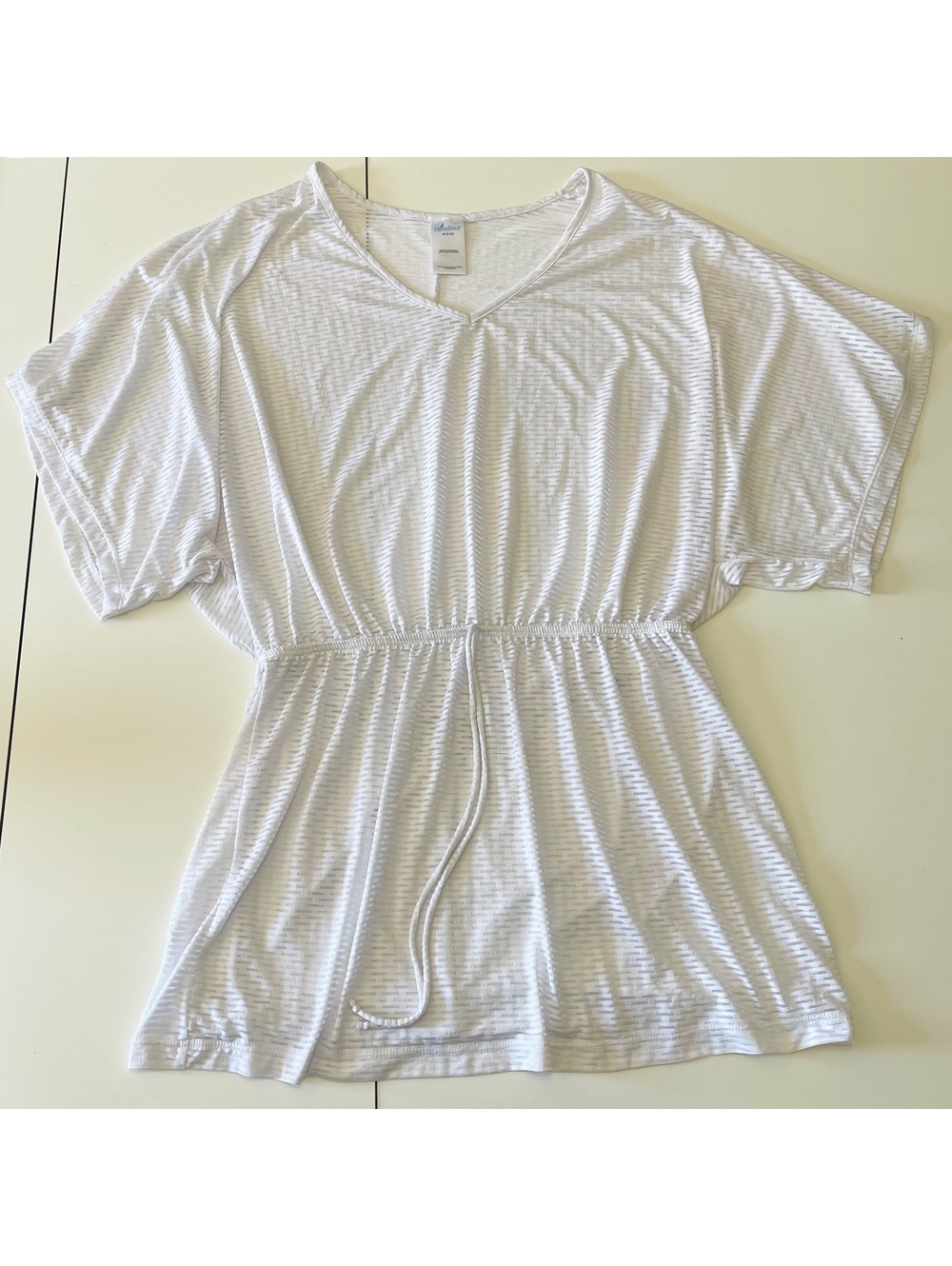 Catalina Women's Size Medium White Swim Coverup